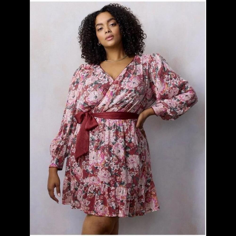 NWT Women's LC Lauren Conrad Puff Sleeve Sequin Wrap Mini Dress Size 4X